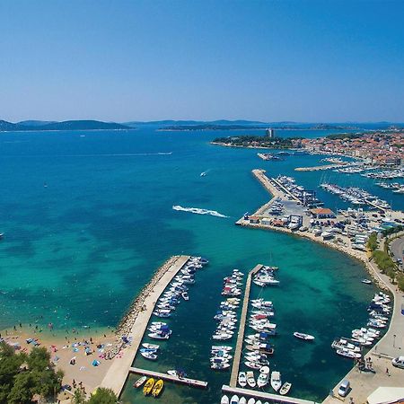 Gorgeous Apartment In Vodice With Kitchen 外观 照片